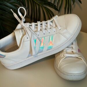 Adidas Grand Court Iridescent Women’s Size 9